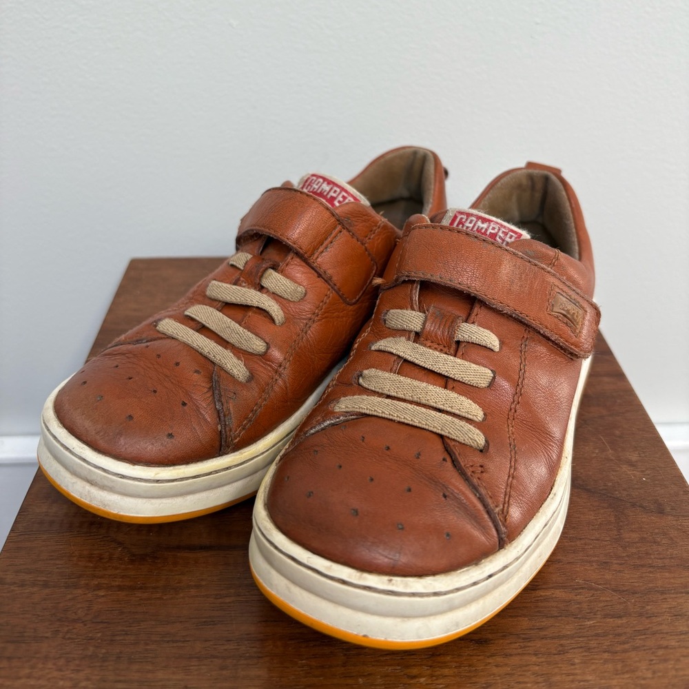 Camper leather Kids Sneakers EU size 28